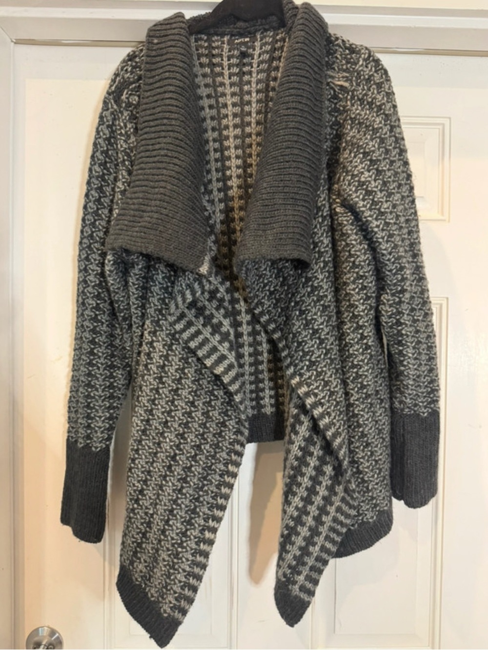 Apt. 9 Two-Tone Gray Knit Draped Open-Front Cardigan